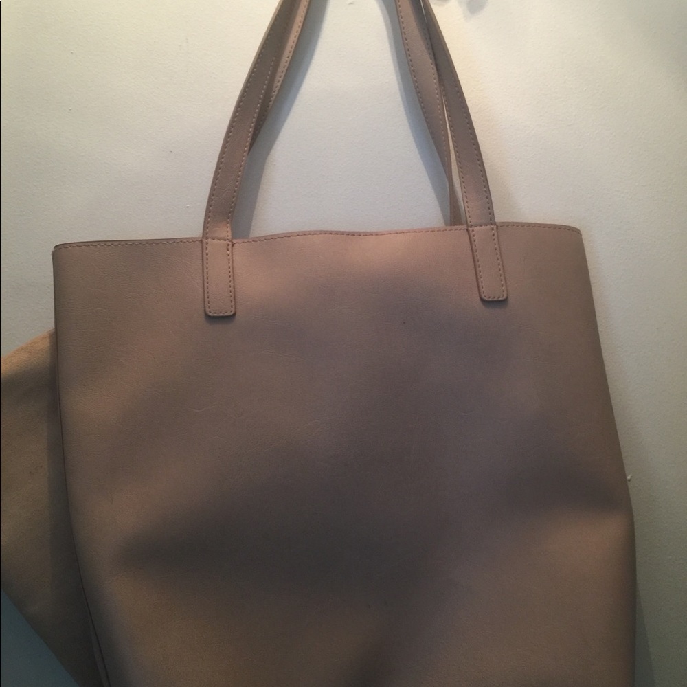 Handbag - Picture 2 of 4